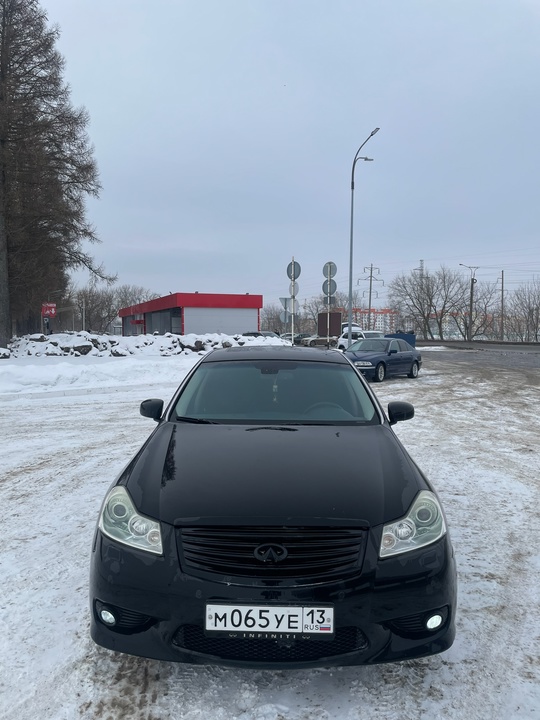 В продаже Infiniti m35 2008 (2)