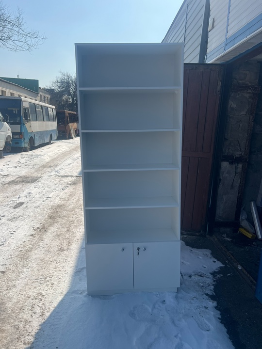 В продаже  шкаф в