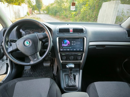 ПРОДАМ
 Škoda Octavia A5 
 (4)