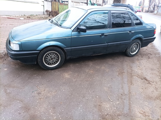Продам Passat B3 1989г. 1.8л