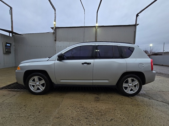 Продаётся Jeep Compass 2,4 CVT(170 (5)