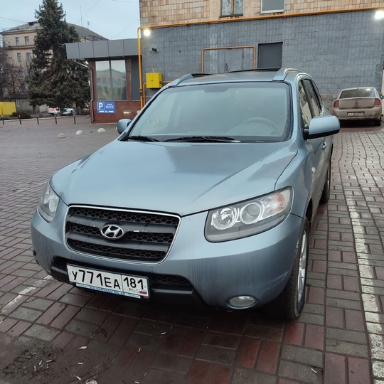 Продам свой Hyundai Santa Fe,