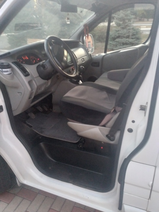 Продам Renault Traffic 2,0
 2007г.
Пробег (6)