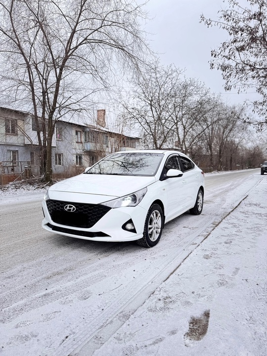 Hyundai Solaris 2021г. ДВС 1.6,