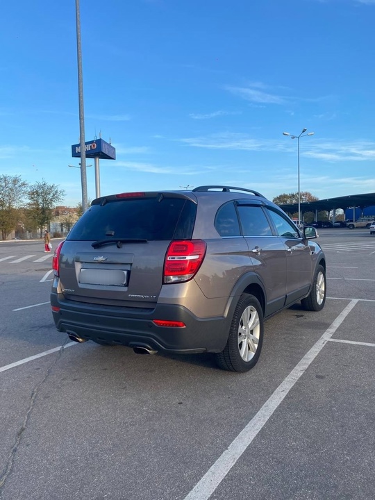 Продам Chevrolet Captiva 2014 года. (3)