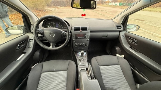 Продам Экономичный. Комфортный 
Mercedes A (6)