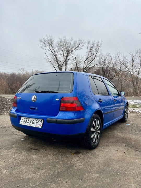 Volkswagen GOLF 4 
Выпуск: 1998 (6)