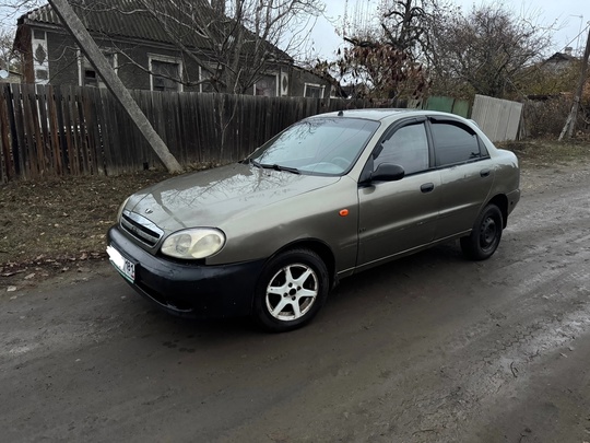 Продам ЗАЗ Сенс 1,3. 
На