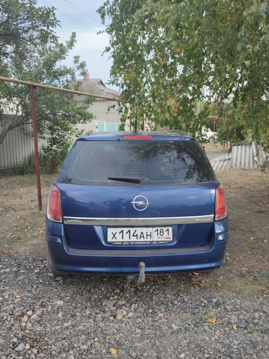 Продам Opel Astra h ,