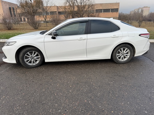 Продам личный автомобиль Toyota Camry (2)