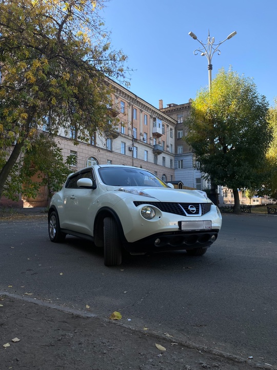 Nissan Juke 2011г 
1.6dig Turbo (1)