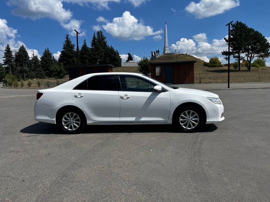 Продажа
Дилерская Toyota Camry
2014 год
2,5 бензин
91141 (3)