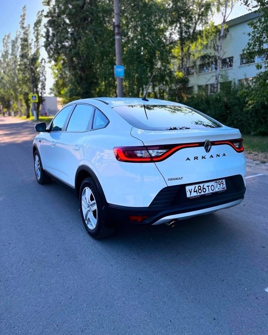 Продажа Renault Arcana 1,6 SVT
2019/2020 (1)