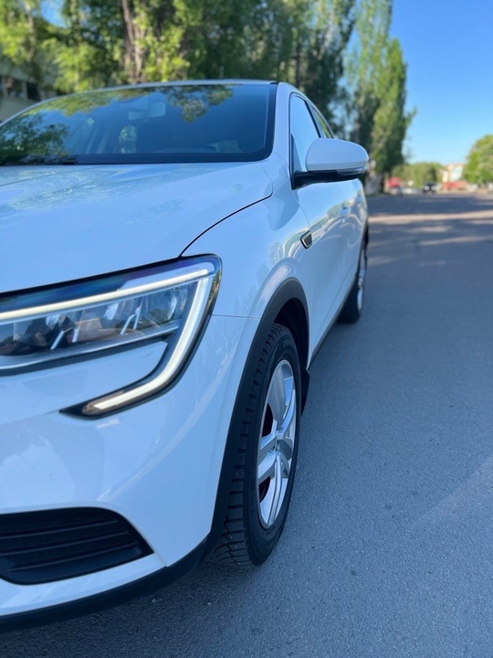 Продажа Renault Arcana 1,6 SVT
2019/2020 (5)