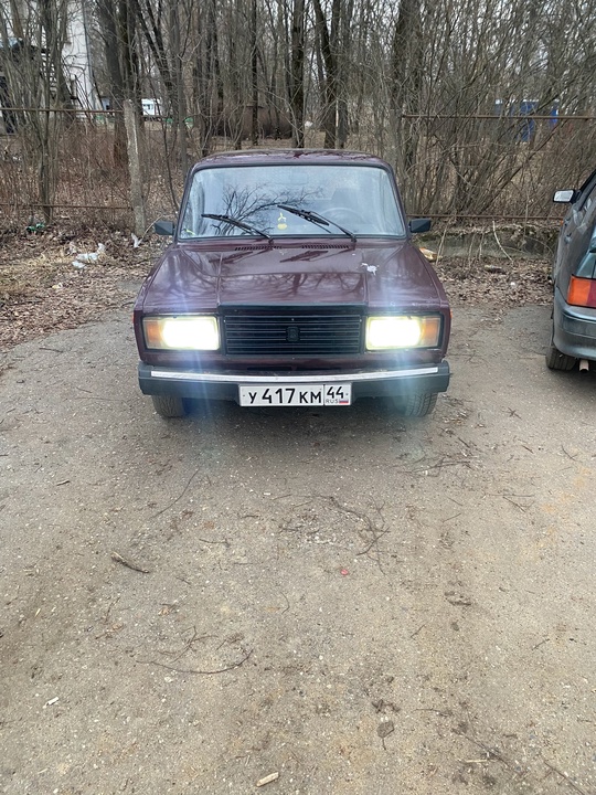 Продам ваз 2107 инжектор 2006год (1)