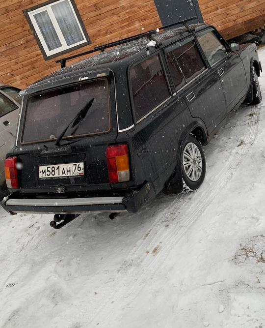 ￼ Продаю автомобиль ￼ Требует