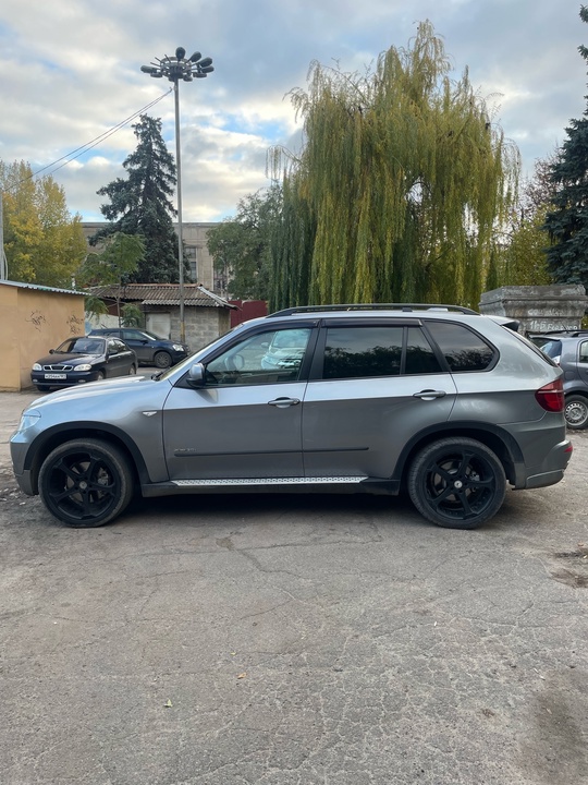 Bmw x5 е70 2008 года (9)