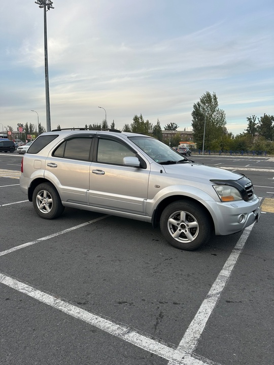 Продам KIA Sorento ￼
2.5 дизель (1)