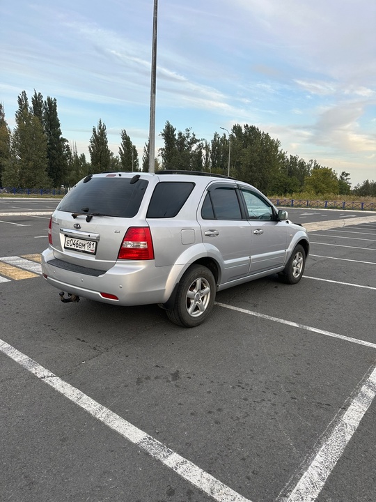 Продам KIA Sorento ￼
2.5 дизель (3)