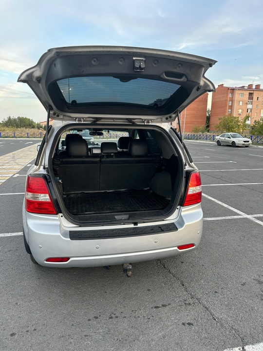 Продам KIA Sorento ￼
2.5 дизель (8)