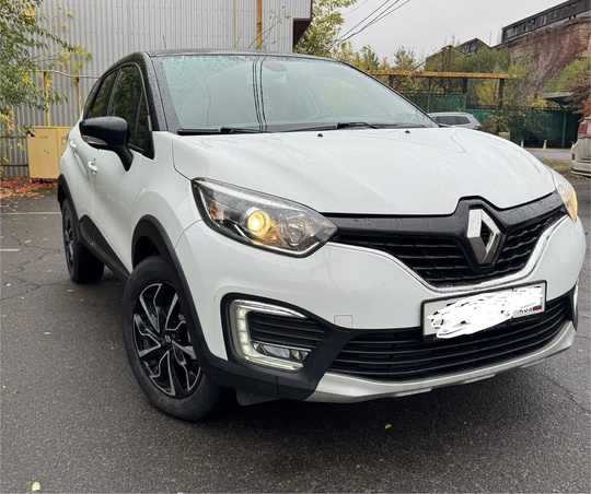 RENAULT KAPTURE 2017 мкпп
максимальная комплектация (1)