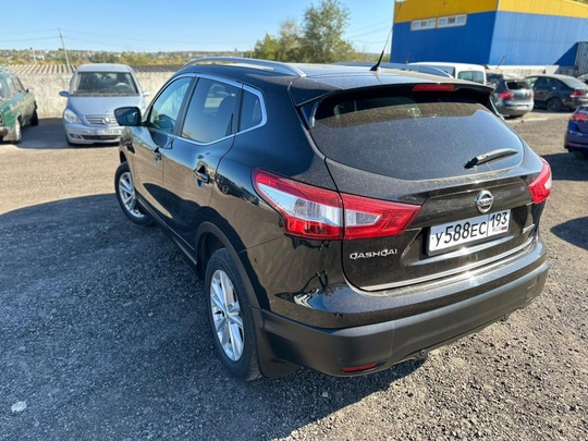 Продам NISSAN QASHQAI
2016 год
Бортовой компьютер, (2)