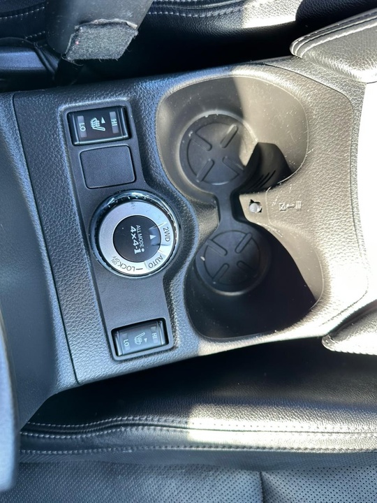 Продам NISSAN QASHQAI
2016 год
Бортовой компьютер, (6)