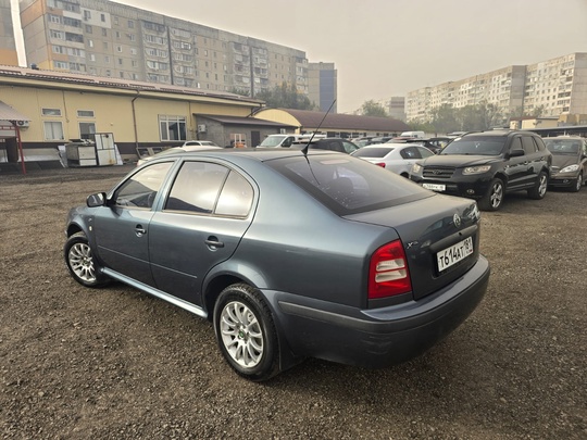 Продам Шкода Октавия 2004 год
Мотор (1)