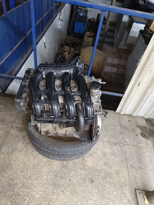 Продам ДВС 1.6 v16 21124.