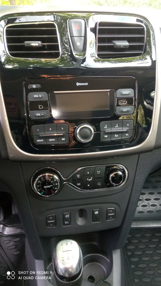 Продам RENAULT SANDERO 2021г в (6)