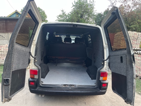 Продам Фольксваген Т4, 2.5 TDI (8)