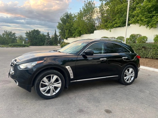 Продам Infinity FX35, 2013г. 
Пробег (1)