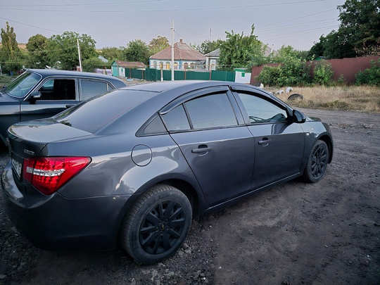 Продам Chevrolet Cruze 2010 г.в., (3)