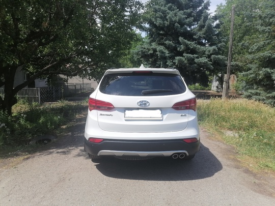 Продам Hyundai Santa Fe 2012 (4)