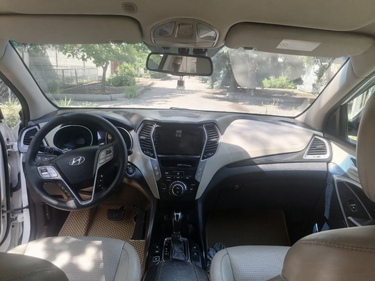 Продам Hyundai Santa Fe 2012 (8)