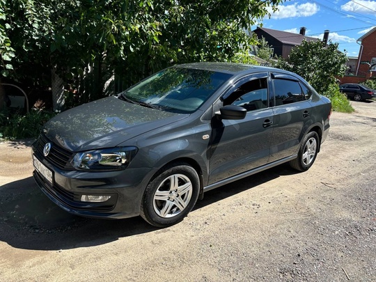 В продаже Volkswagen polo 2016г (4)