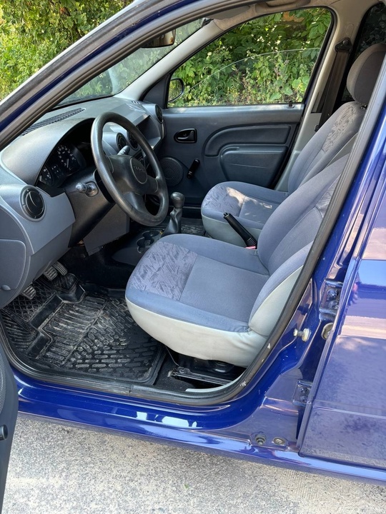 В продаже Dacia Logan 
1 (5)