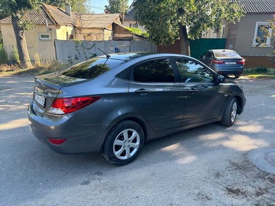 В продаже Hyundai Solaris АКПП (1)