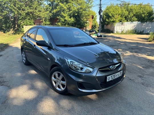 В продаже Hyundai Solaris АКПП (9)