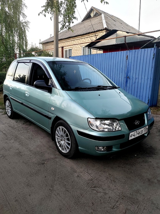 HYUNDAI MATRIX 1.6 (компакт вен)