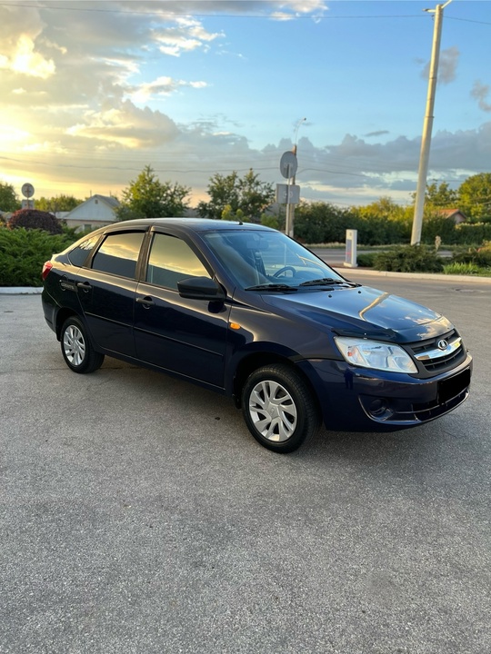 В продаже Lada Granta 
В (1)