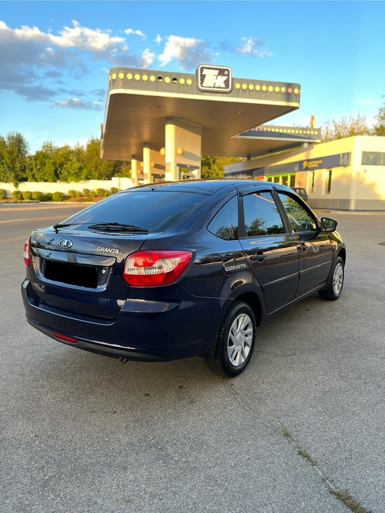 В продаже Lada Granta 
В (4)