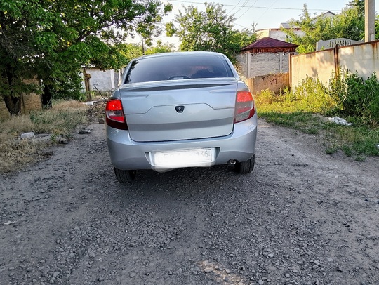 Продается Лада гранта 
Год выпуска (3)