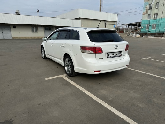 Продам Toyota Avensis. 2.2 дизель, (4)