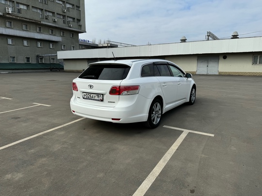 Продам Toyota Avensis. 2.2 дизель, (6)