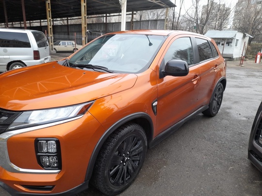 Продам автомобиль Misubishi Outlander 2021 (4)