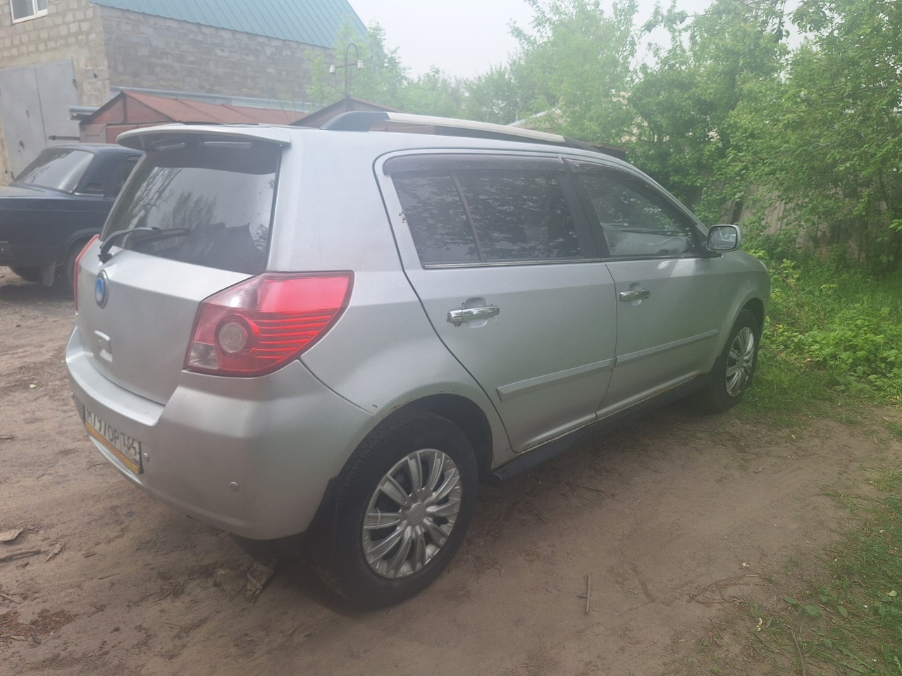 Продам Джили мк кросс 2013 (1)