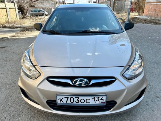 В продаже ХОЗЯЙСКИЙ HYUNDAI SOLARIS (3)