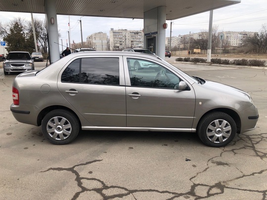 SKODA FABIA 2006г. 
 
 (5)