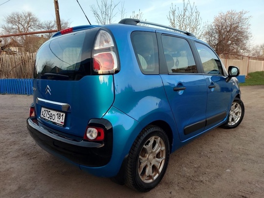 Citroen C3 Picasso, 2011 года, (2)